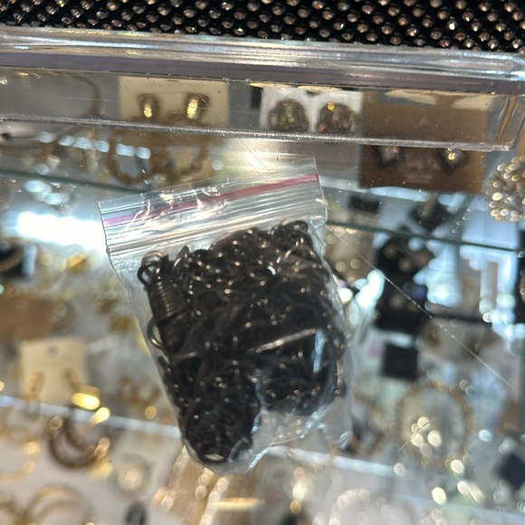 After five clutch purse - Picture 7 of 8